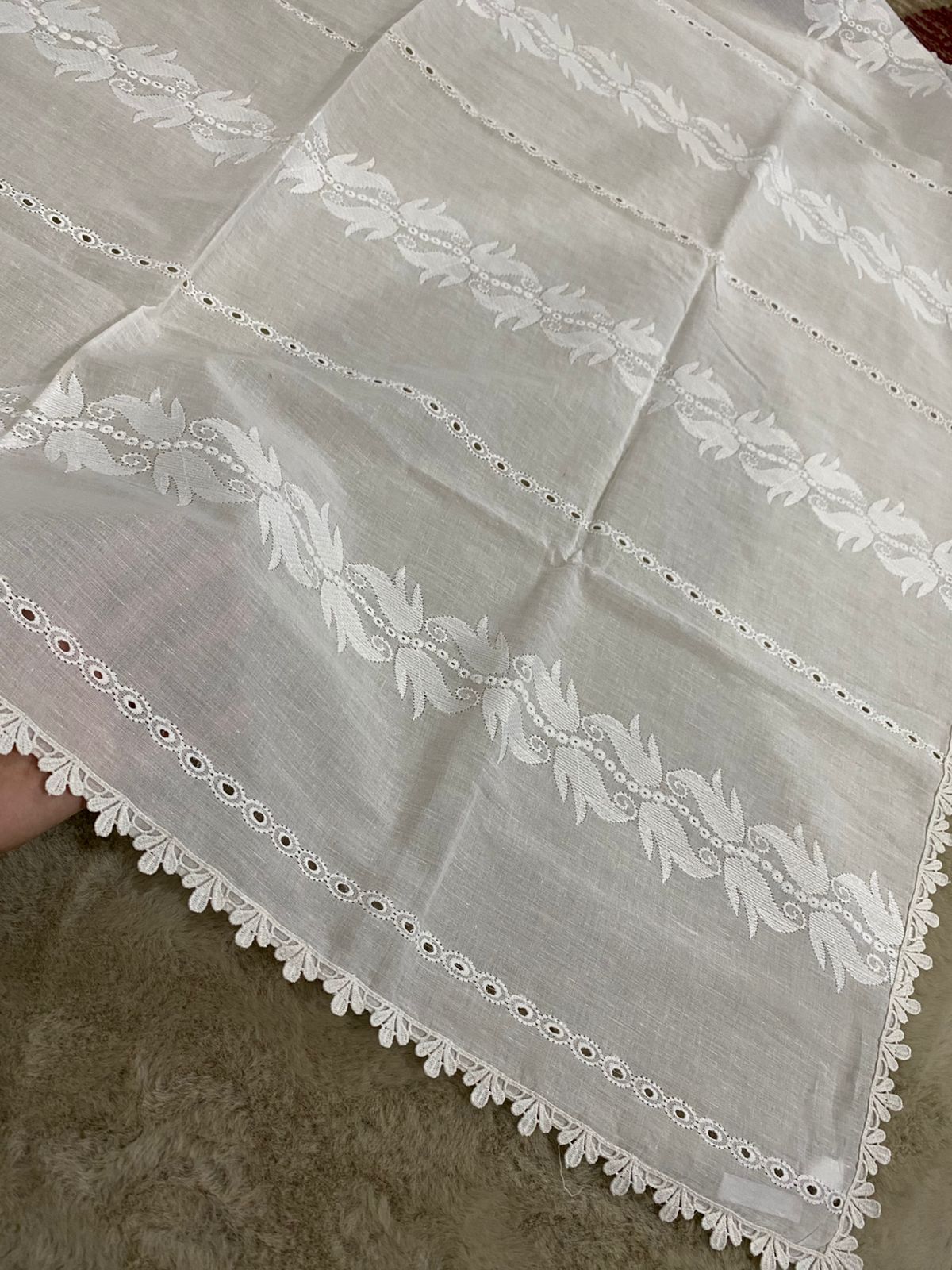 Premium Lawn Chikankari Lace Chadar – 2.5 Yards