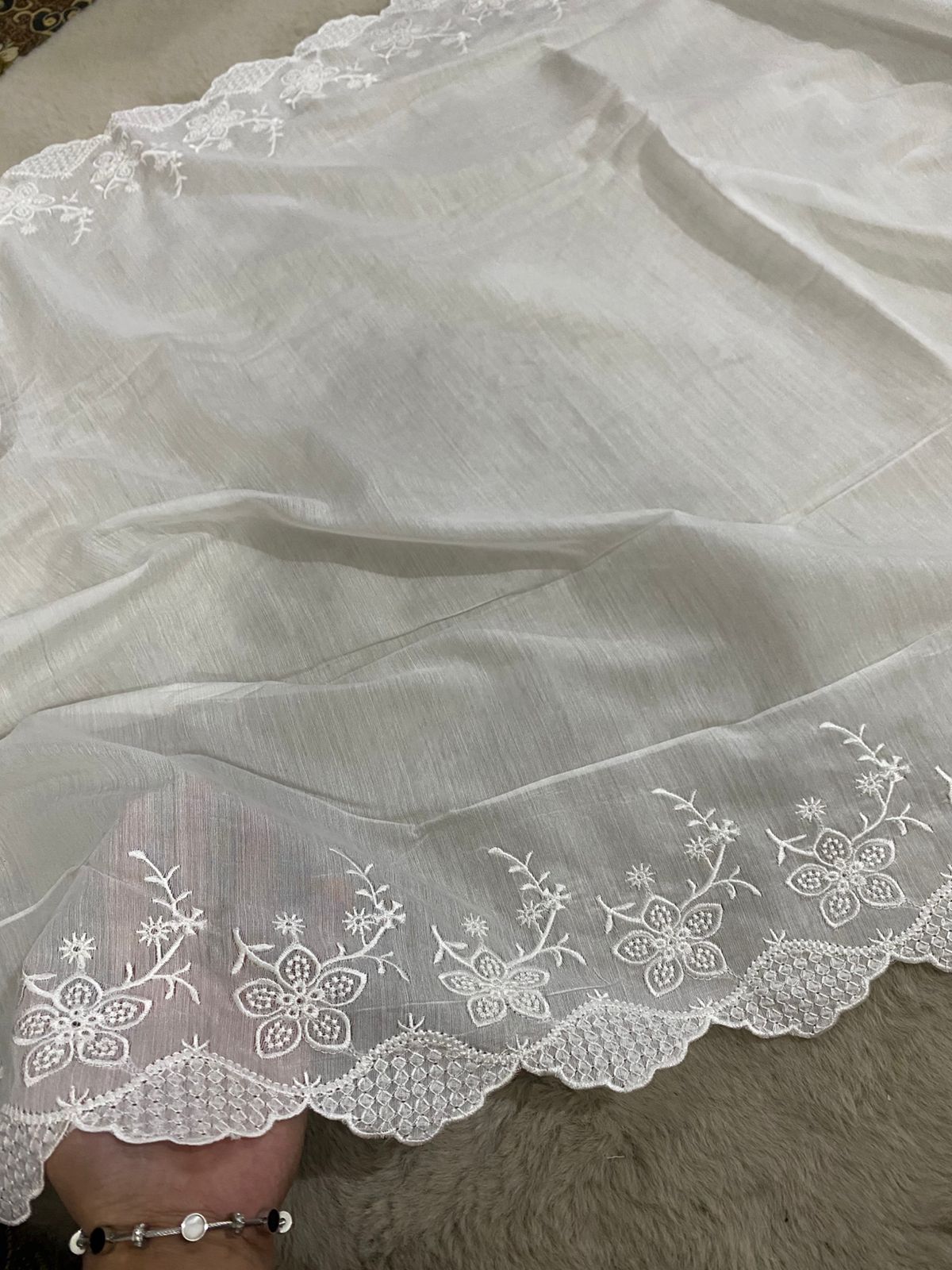 Voile Lawn Embroidered Dupatta – Dyeable