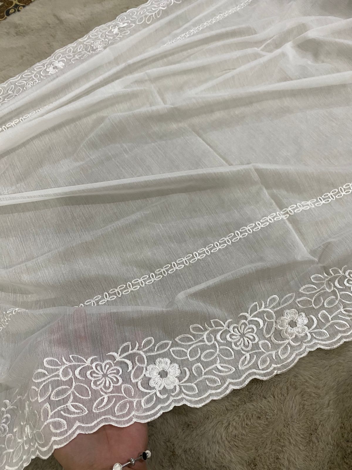 Voile Lawn Embroidered Dupatta – Dyeable