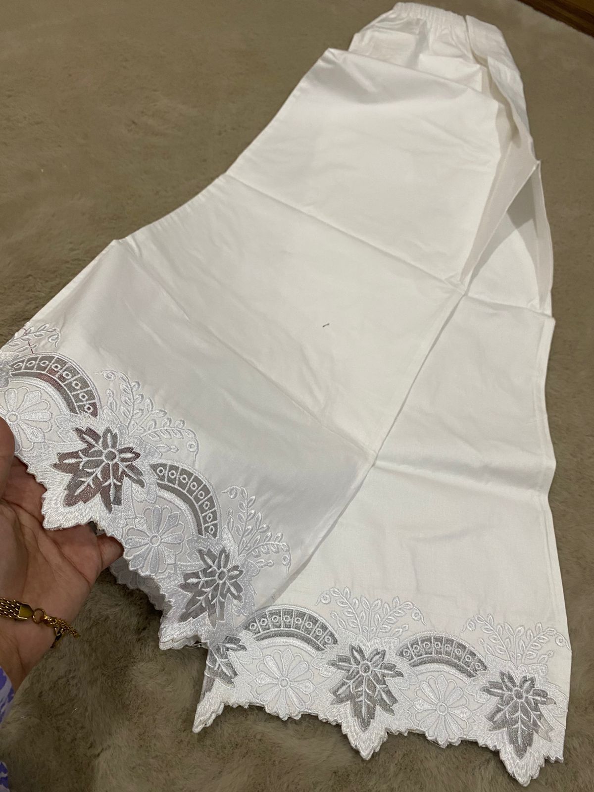Chikankari Embroidered Culottes – Scalloped Lace Hem