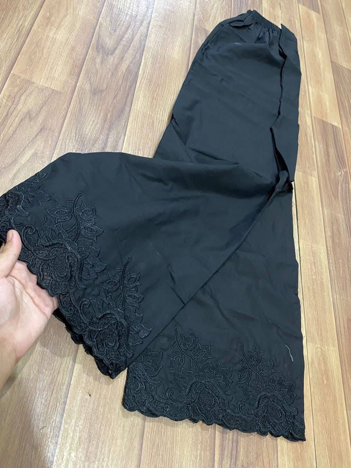 Chikankari Embroidered Culottes – Scalloped Lace Hem