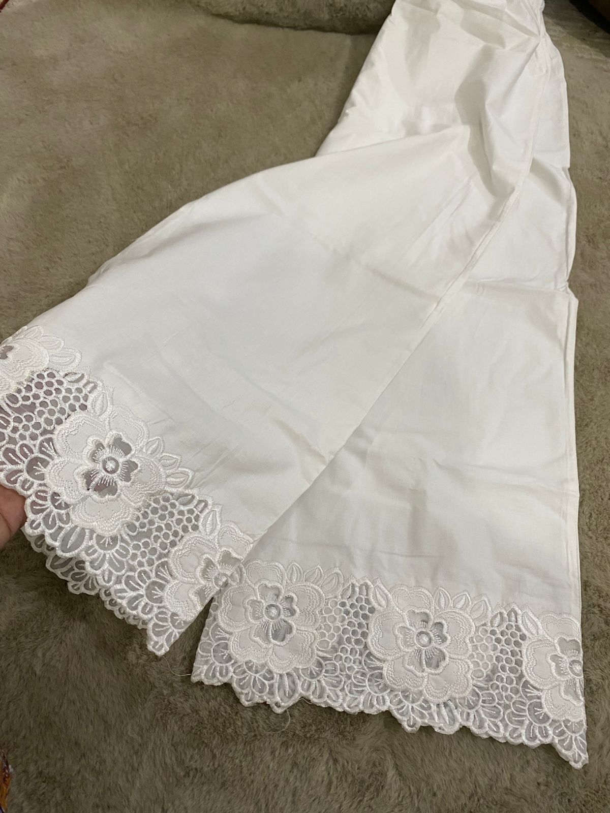 Chikankari Embroidered Culottes – Scalloped Lace Hem