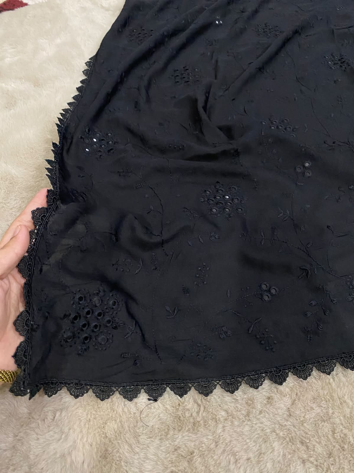 Lawn Laced Kashmiri Embroidered Chadar