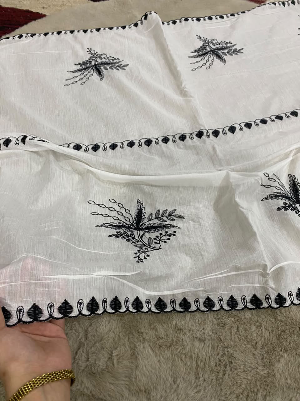 Voile Lawn Embroidered Dupatta –