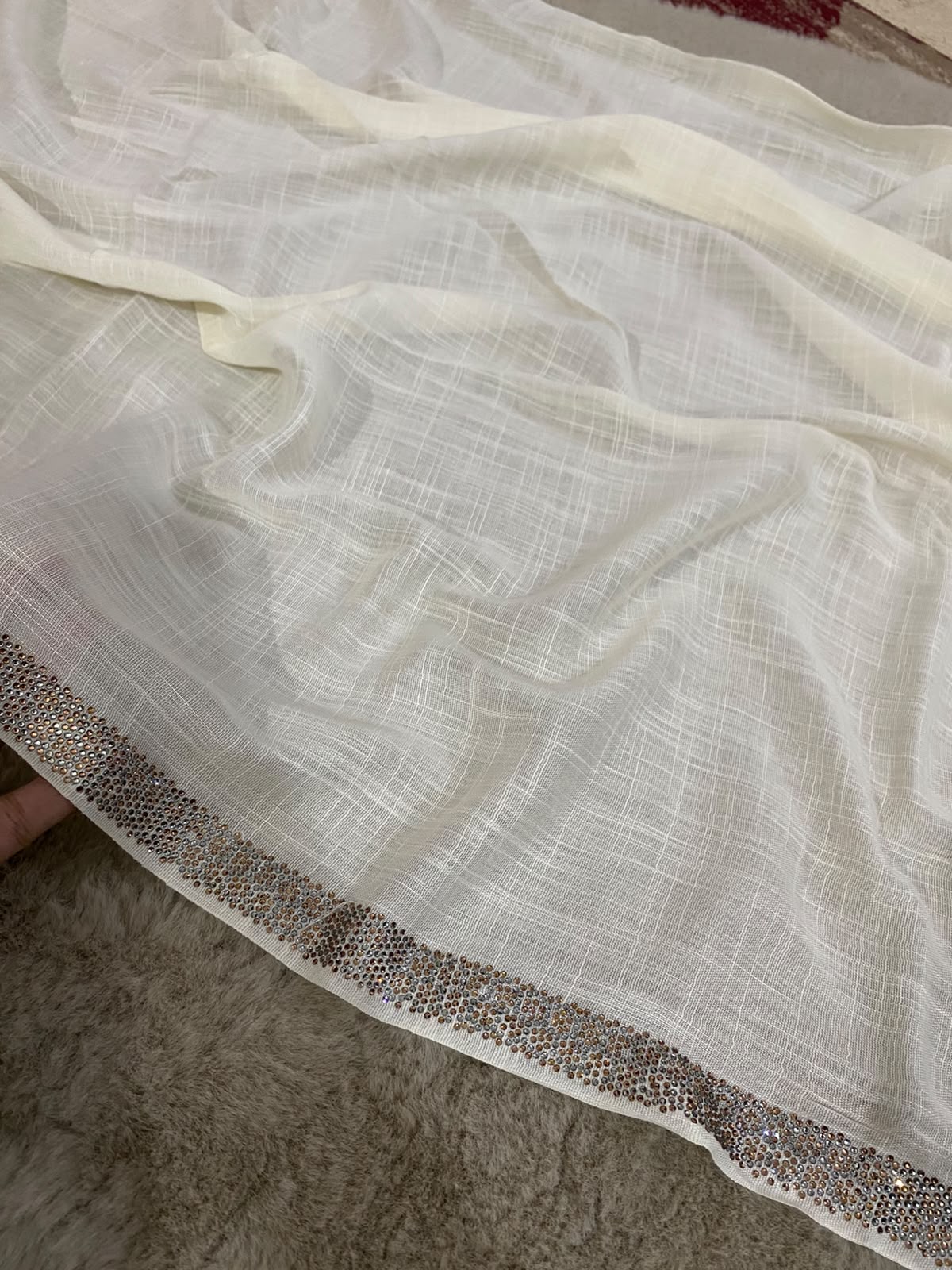 Lumière Collection – Turkish Lawn Stone Head Border Hijab