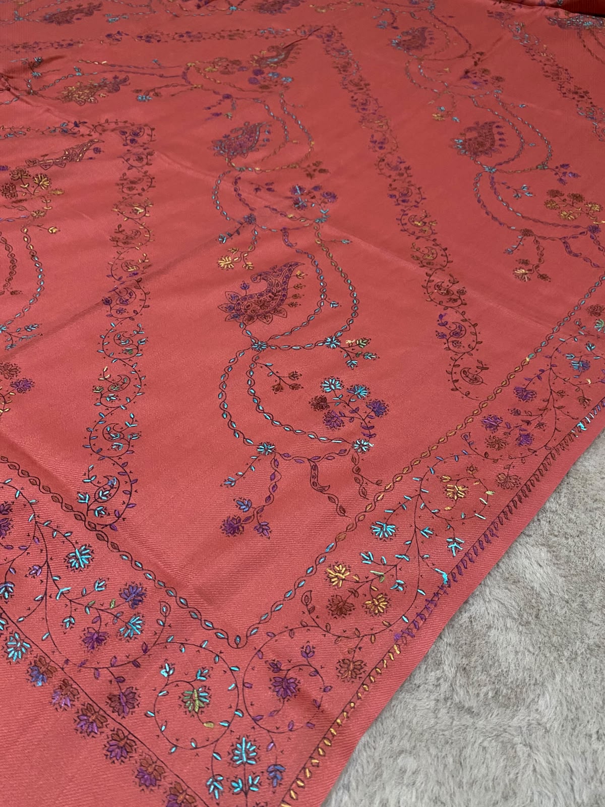 Sui Embroidered & Block Printed Pashmina Shawl