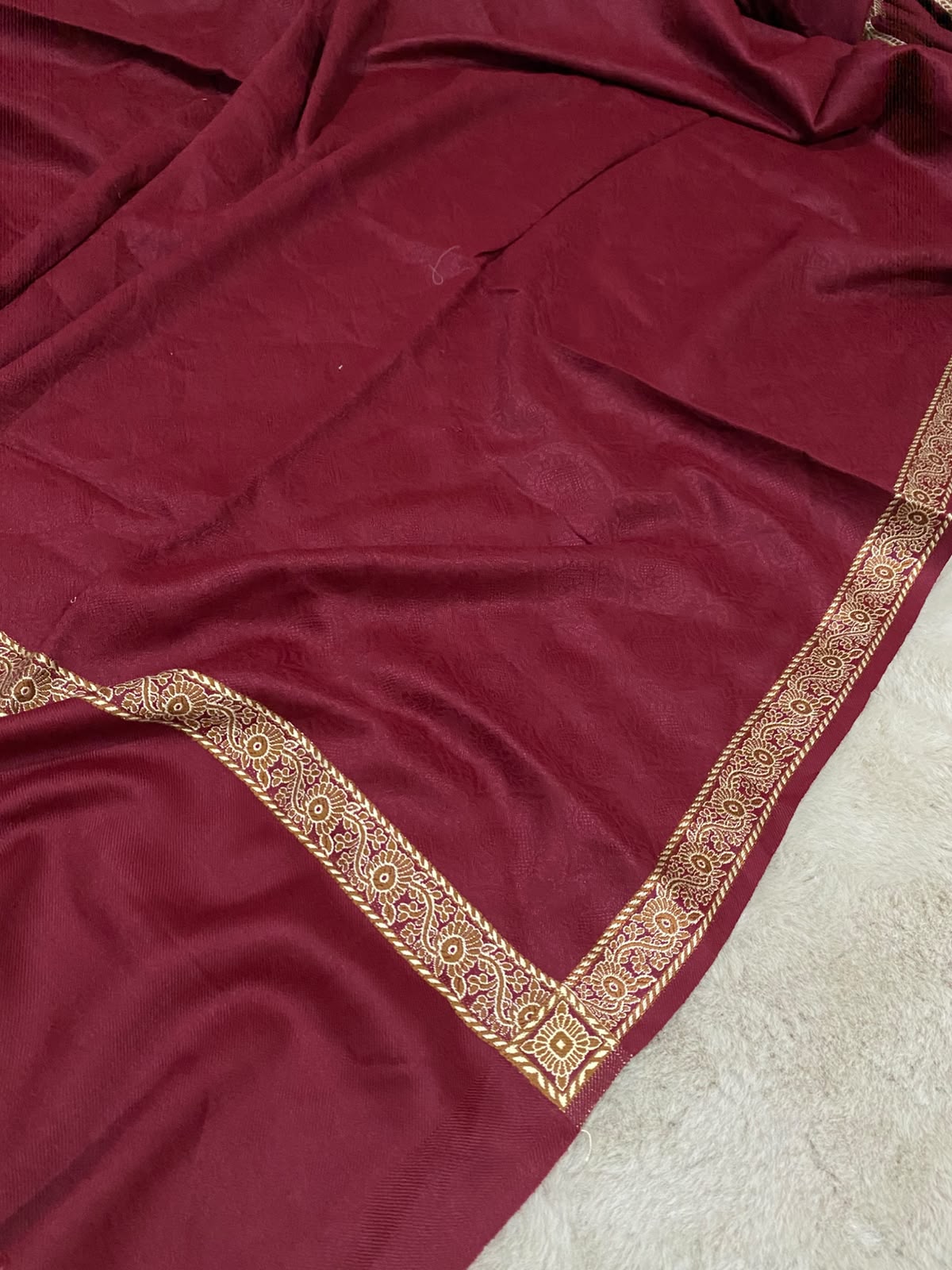 Jacquard Border Pashmina Shawl