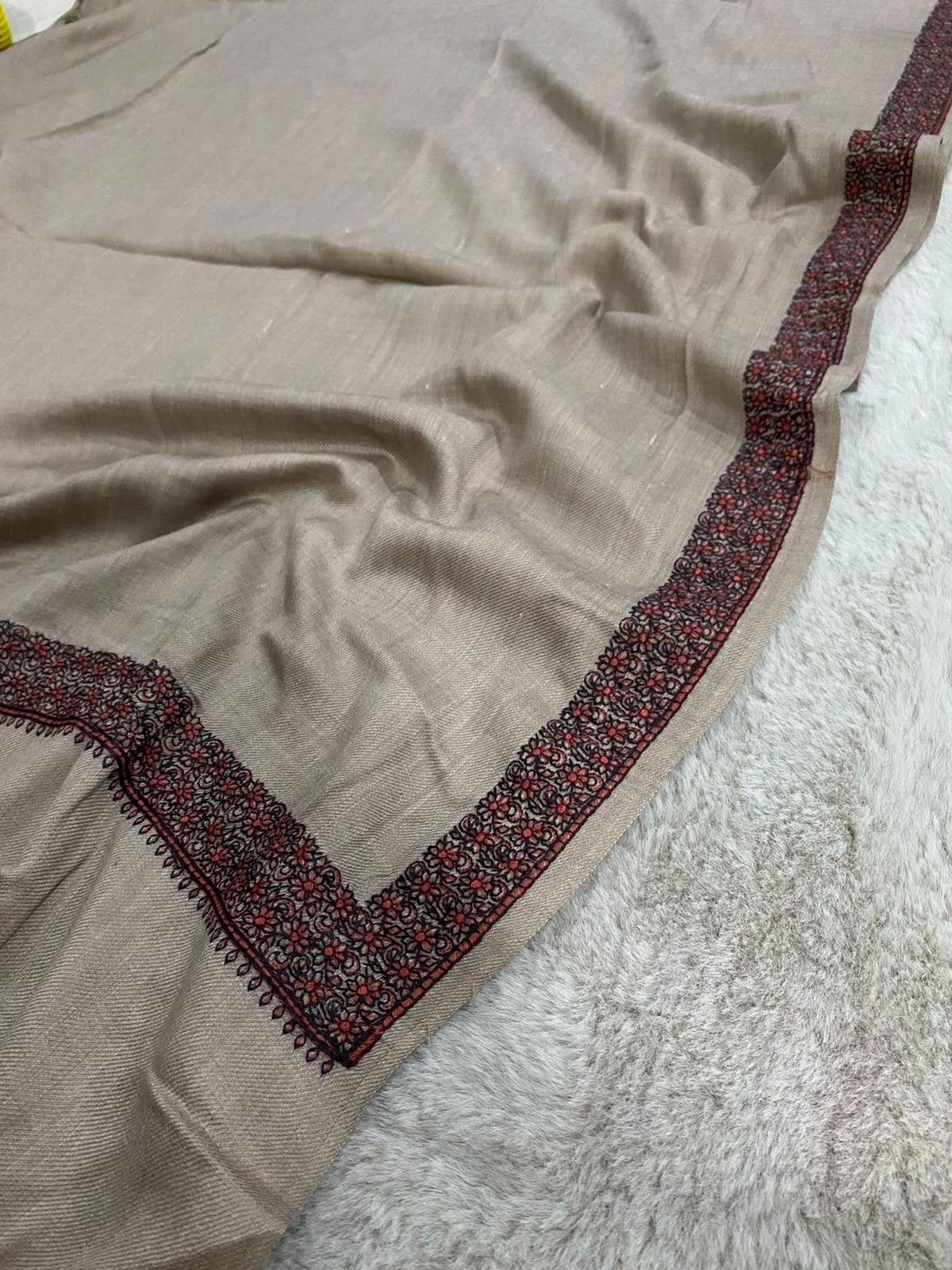 Flora Border Pashmina Shawl