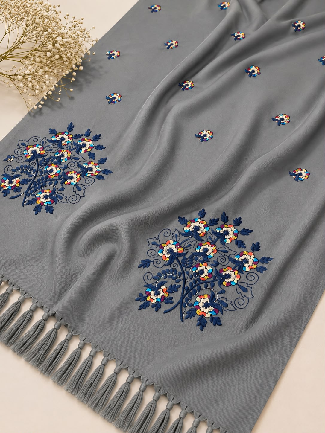 Floral Bunches Pashmina Shawl