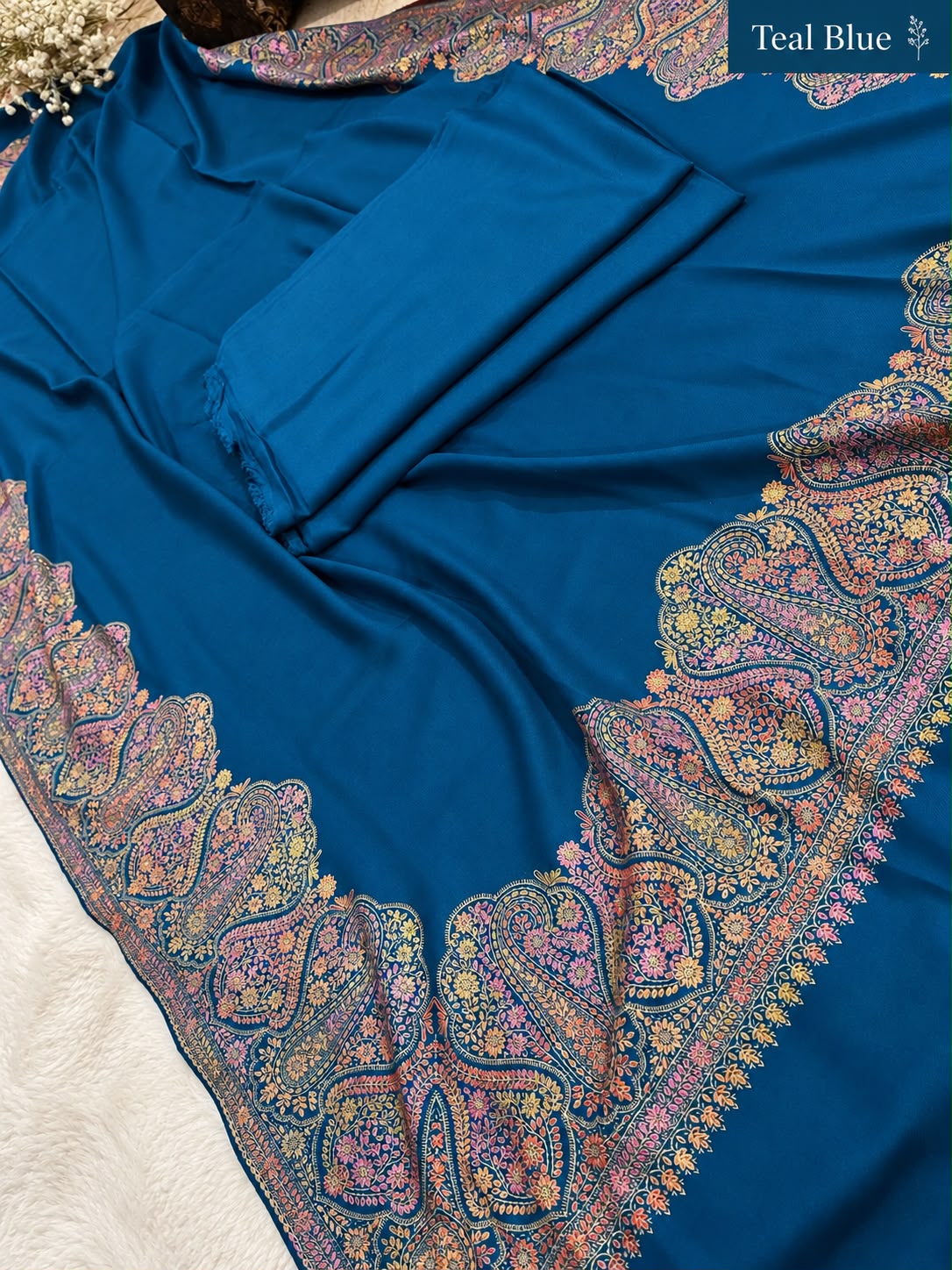 Plain Pashmina Suit with Embroidered Shawl ✨
