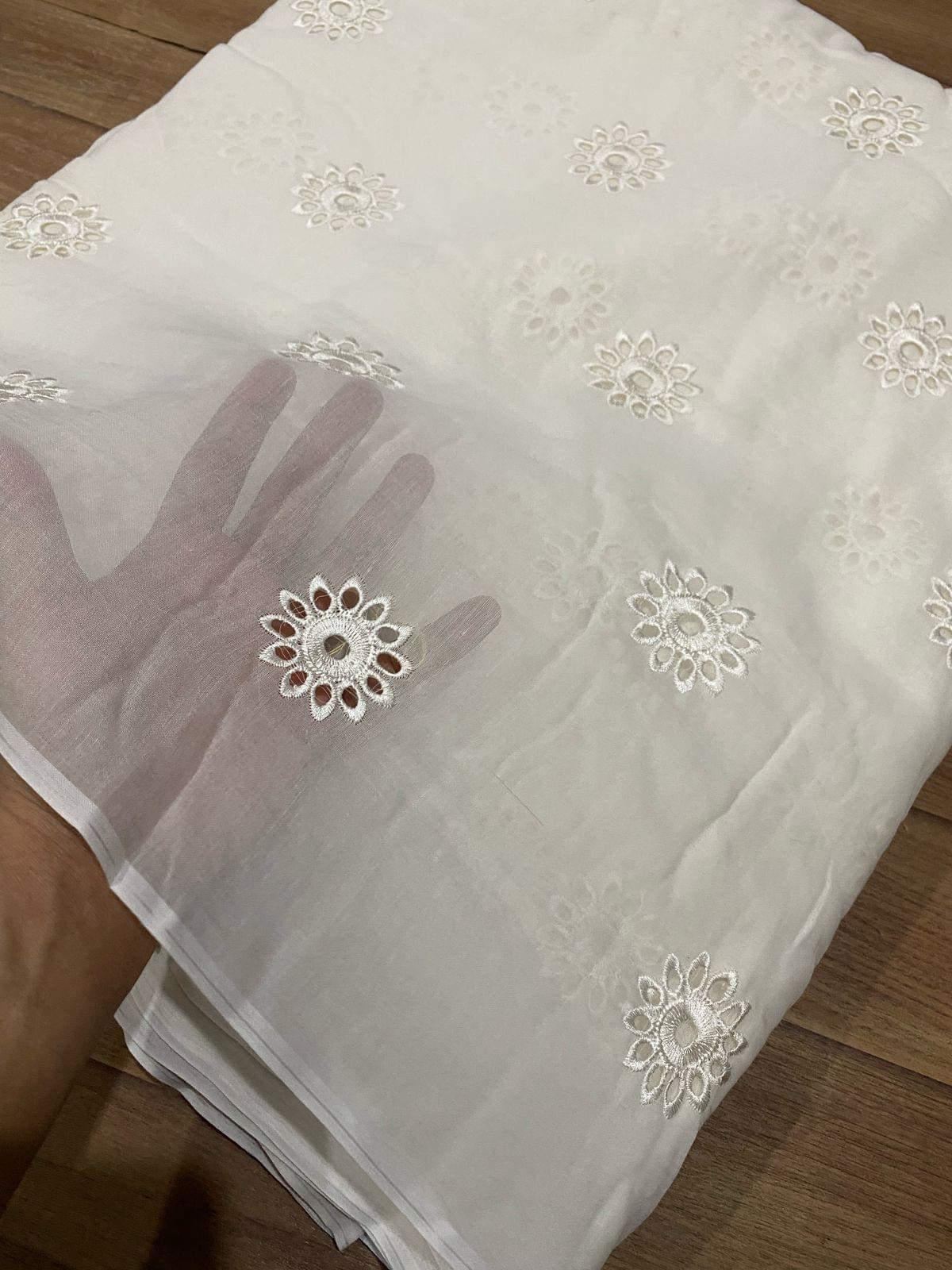 Chickenkari booti pure lawn