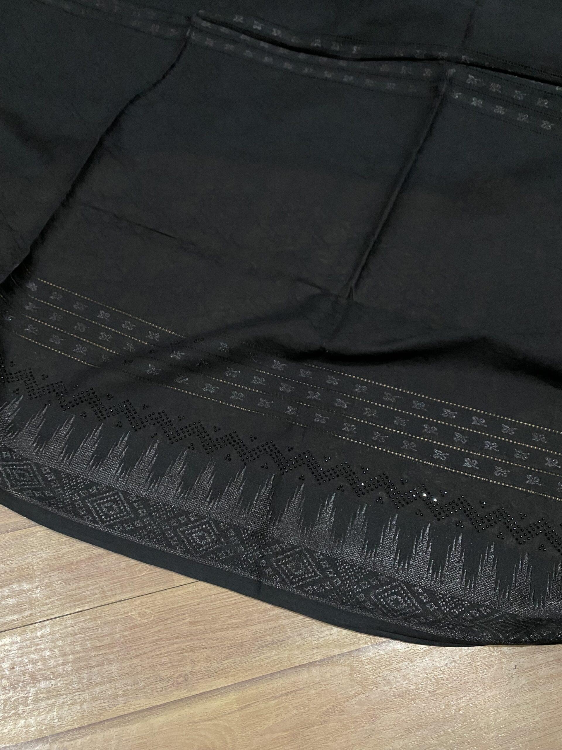 STONEWORK LAWN TARKASHI CHADAR